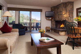 Lichenhearth Condominiums