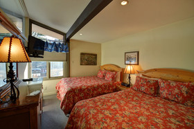 Lichenhearth Condominiums