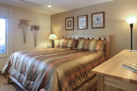Lichenhearth Condominiums