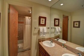 Lichenhearth Condominiums