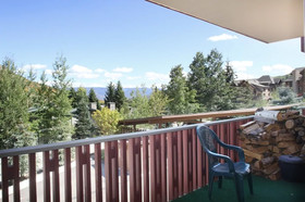 Lichenhearth Condominiums
