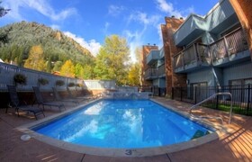 Shadow Mountain Lodge Aspen