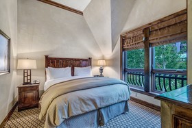 The Aspen Mountain Residences