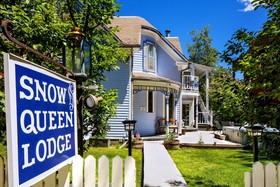 The Snow Queen Lodge and Cooper Street Lofts