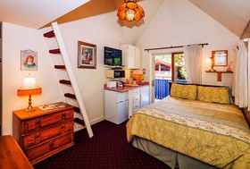 The Snow Queen Lodge and Cooper Street Lofts