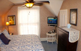 The Snow Queen Lodge and Cooper Street Lofts