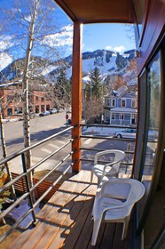 The Snow Queen Lodge and Cooper Street Lofts