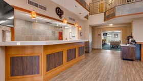 Best Western Plus Gateway Inn & Suites