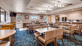 Best Western Plus Gateway Inn & Suites