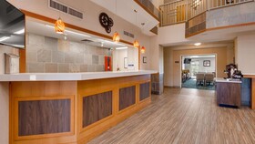 Best Western Plus Gateway Inn & Suites