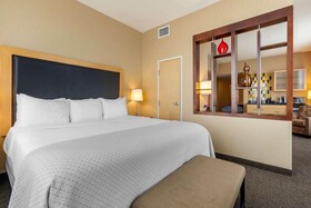 Cambria Suites Denver Airport
