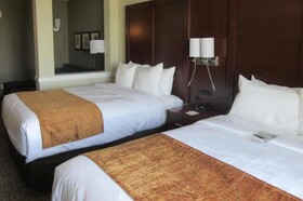 Comfort Suites Denver International Airport
