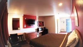 Country Manor Motel Watkins