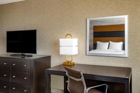 DoubleTree by Hilton Hotel Denver - Aurora