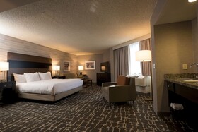 DoubleTree by Hilton Hotel Denver - Aurora