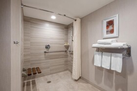 DoubleTree by Hilton Hotel Denver - Aurora