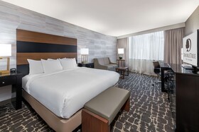 DoubleTree by Hilton Hotel Denver - Aurora