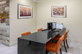 DoubleTree by Hilton Hotel Denver - Aurora
