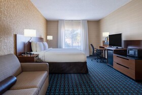 Fairfield Inn Aurora