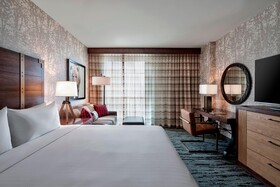 Gaylord Rockies Resort & Convention Center
