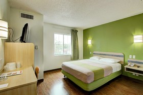 Park Inn by Radisson, Aurora