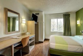 Park Inn by Radisson, Aurora