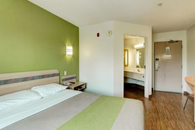 Park Inn by Radisson, Aurora