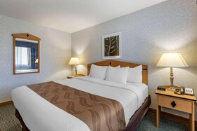 Quality Inn & Suites Denver Airport - Gateway Park