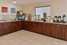 SYLO Hotel Denver Airport, a Ramada by Wyndham