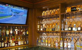 Woolley's Classic Suites
