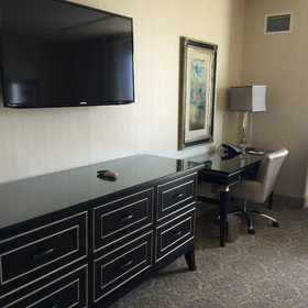 Woolley's Classic Suites