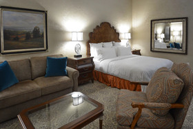 Woolley's Classic Suites