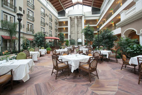 Woolley's Classic Suites