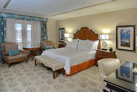 Woolley's Classic Suites