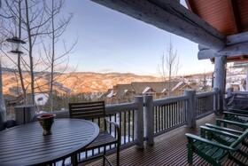 Bachelor Gulch Village