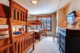 Bachelor Gulch Village
