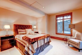 Bachelor Gulch Village