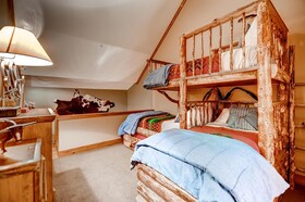 Bachelor Gulch Village