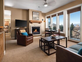 Hyatt Residence Club Beaver Creek, Mountain Lodge