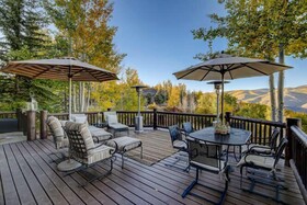 Snowberry by Elevation Accommodations