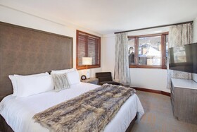 Beaver Creek Lodge