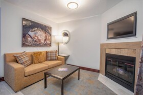 Beaver Creek Lodge