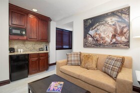 Beaver Creek Lodge