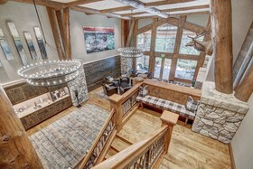 Elkhorn Lodge