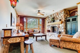 Highlands Lodge