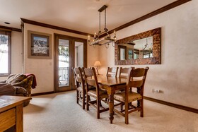 Highlands Lodge