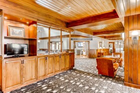 Highlands Lodge