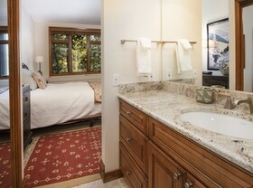 Highlands Lodge