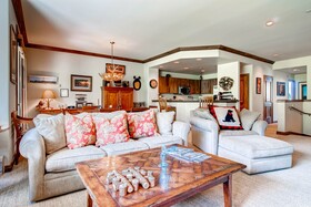 Highlands Lodge