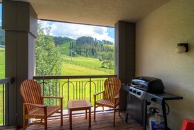 Highlands Lodge